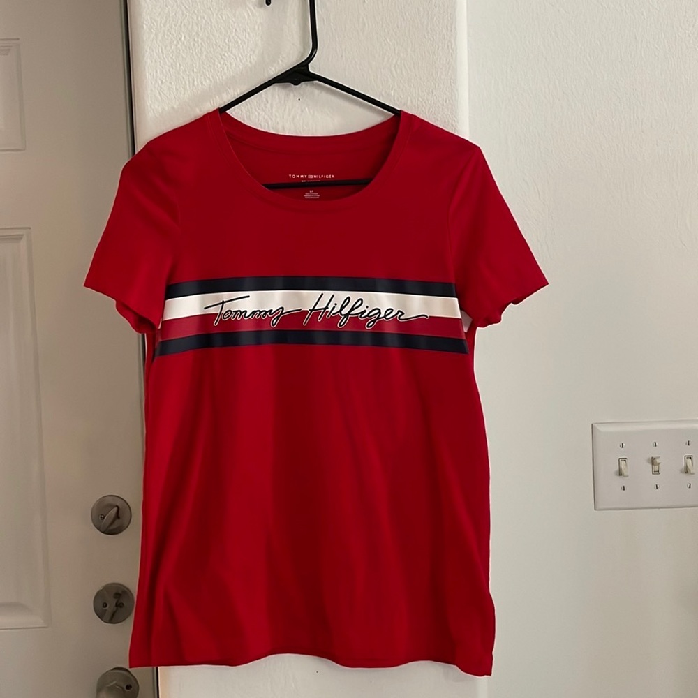 Tommy Hilfiger Red T-shirt Size S